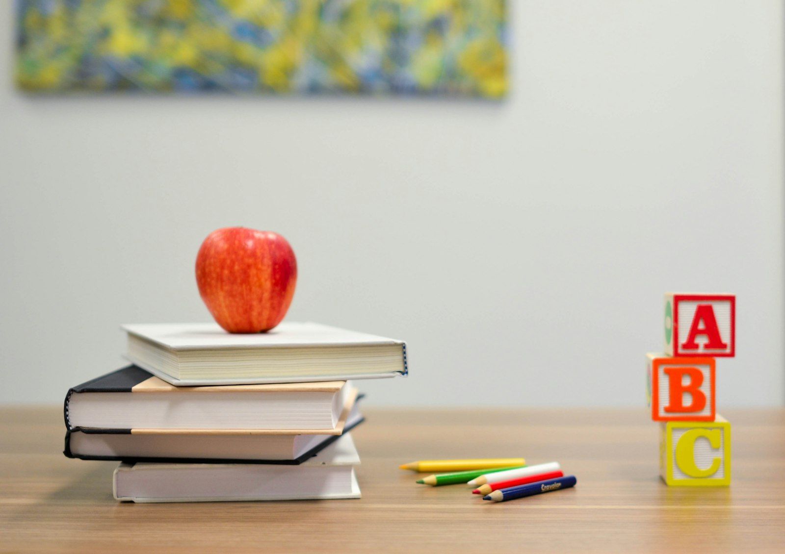 Global stationery demand rebounds as back-to-school orders move earlier